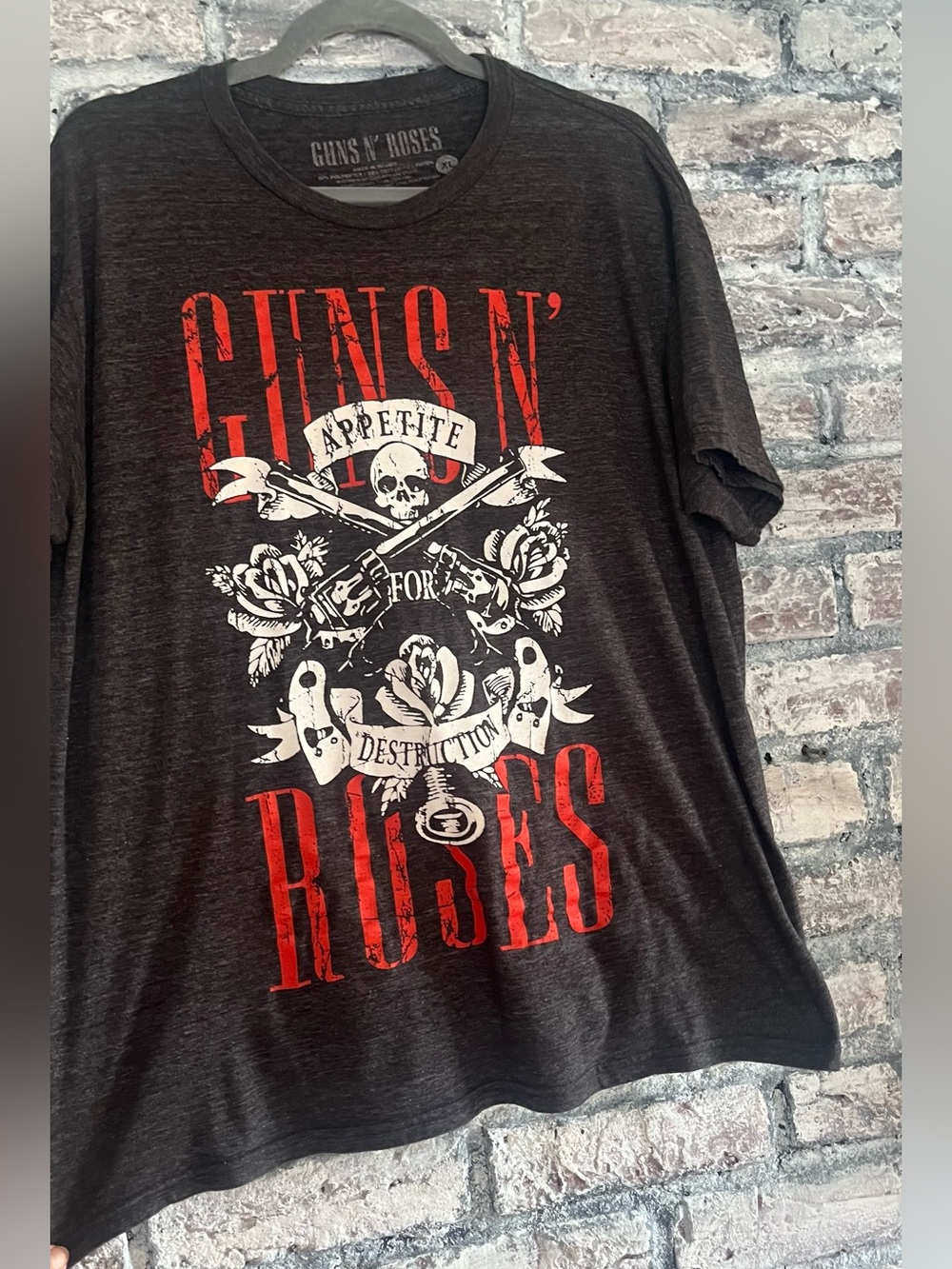 Menโs Guns n Roses Tee